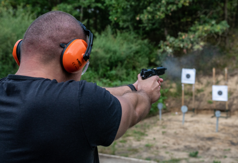 Pistola Full Size x Pistola Compacta Qual a Diferença e Qual Escolher